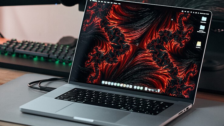 Macbook Pro 16 inch with M2 Pro